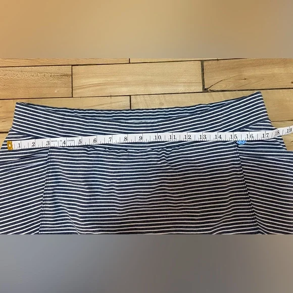 Talbots size Large tennis skirt/skort - Picture 5 of 6